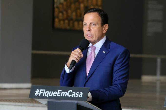 Doença estabilizada e falta de PM tiram 'lockdown' do horizonte de SP